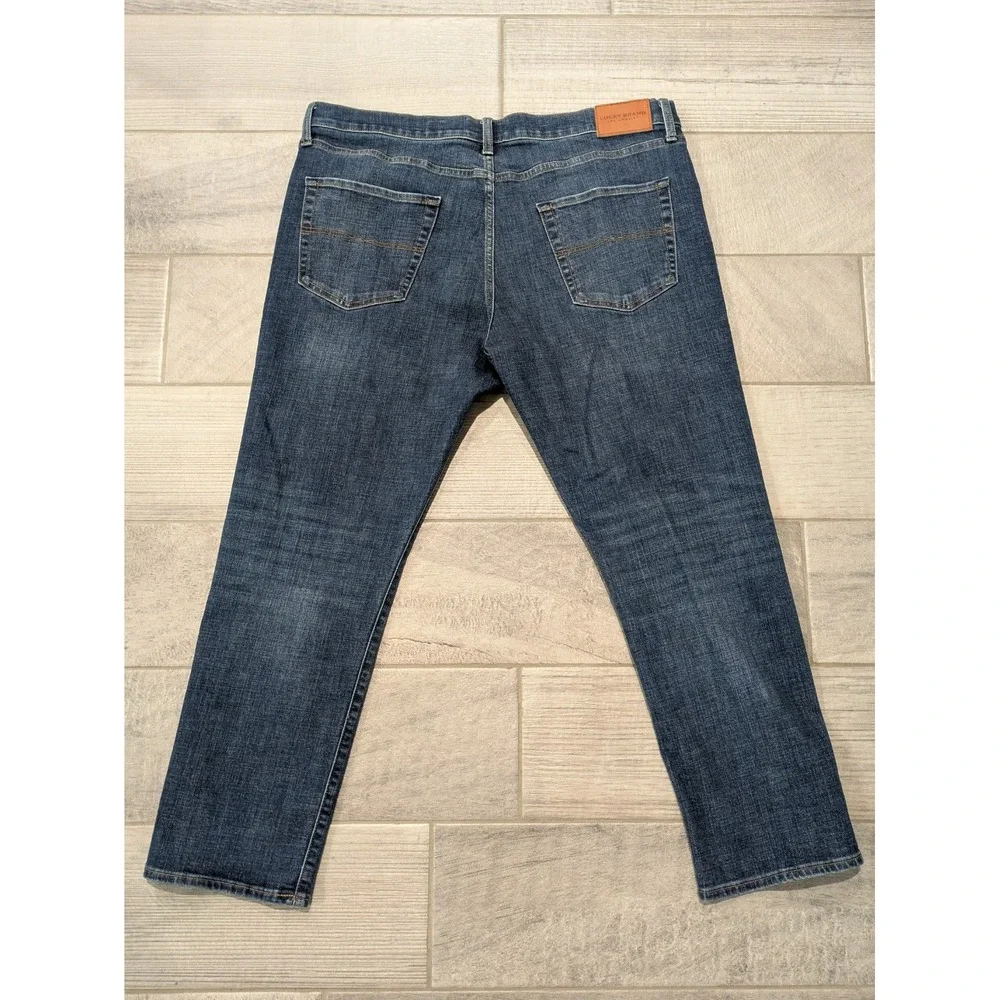 Lucky Brand 410 Jeans Mens‎ 38x30 (39x29) Athletic Slim Med Wash Blue Stretch